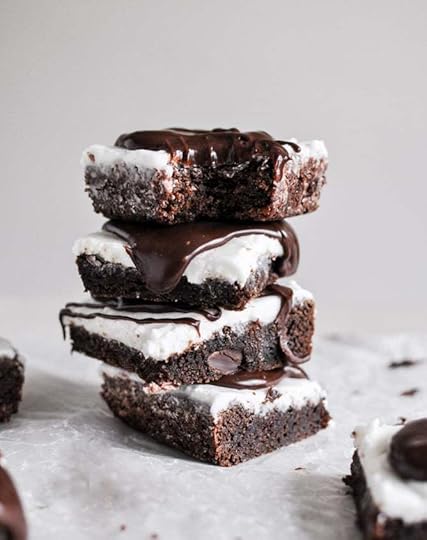 2017 holiday baking list I howsweeteats.com #holidays #christmas #cookies #baking
