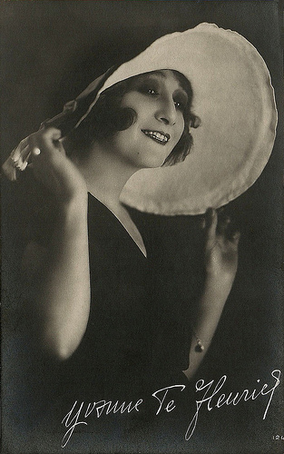 Yvonne de Fleuriel