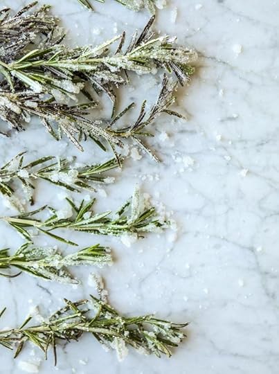 white christmas sparkle cake I howsweeteats.com #christmas #cake #vanilla #almond