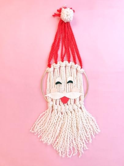 Santa Macrame Wall Hanging by @iamvickiehowell | Video + Photo Tutorial!