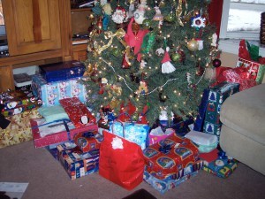 Christmas tree with presents