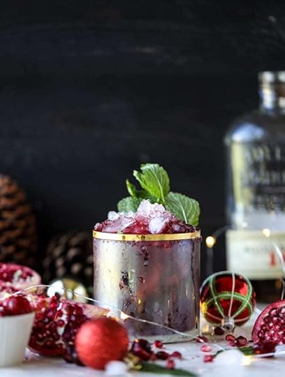 cranberry pomegranate juleps I howsweeteats.com #cocktails #christmas #cranberry #pomegranate #mintjulep