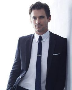 58a780aae6d859e3ae0a85004f0cc803--black-suits-the-suits.jpg (236×297)
