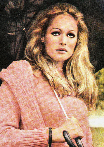 Ursula Andress