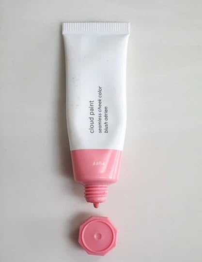 december beauty favorites I howsweeteats.com