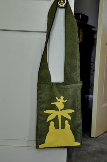 Creating a Hans Christian Andersen-inspired Storyteller’s Bag