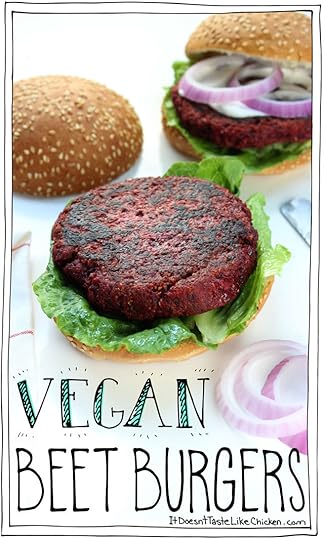 Top 10 Vegan Recipes of 2017!!!!! So many quick and easy, totally delicious vegan and vegetarian recipes. #itdoesnttastelikechicken