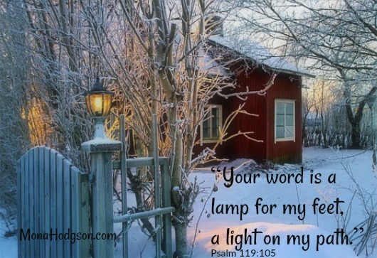 12 Bible Verses to Live BY in 2018 www.monahodgson.com