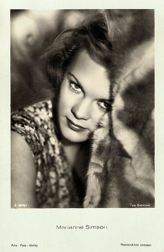 Marianne Simson