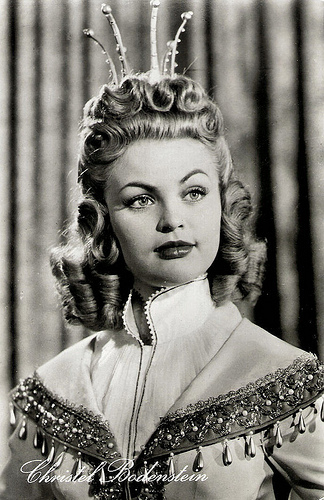 Christel Bodenstein in Das singende, klingende Bäumchen (1957)
