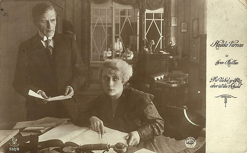 Hedda Vernon in Der Übel größtes aber ist die Schuld