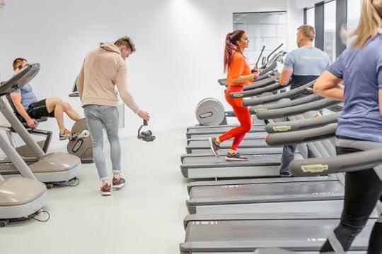 merilin-taimre-paljas-porgand-fitness-trenn-blogi-lihasmass-skinny-fat-kaalu-tõstmine-jõusaal