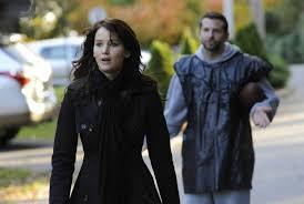 Jennifer Lawrence and Bradley Cooper in 