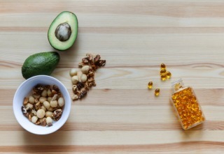 Sources of fat in the diet: avocados, nuts, omega-3 complex