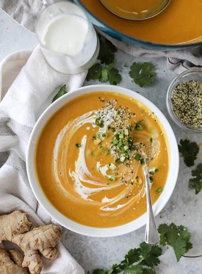 silky ginger sweet potato soup I howsweeteats.com #soup #sweetpotatoes #ginger #vegan