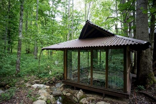 Stay at Mountain Light Sanctuary