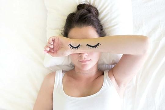 10 Holistic Tips for a Good Night's Sleep 