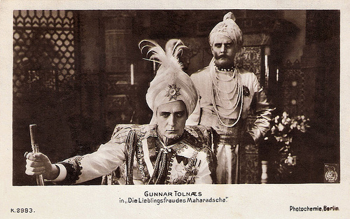 Gunnar Tolnaes in Maharadjahens Yndlingshustru (1917)