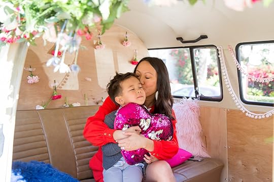 Kissing Booth Event | Amy Tangerine