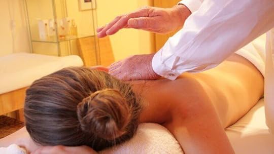 3 Javanese Healing Massage, Awesome Things to do in Indonesia, Survive Travel