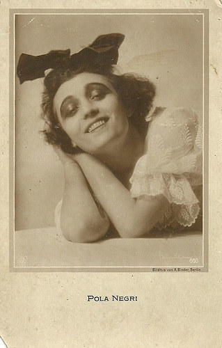 Pola Negri