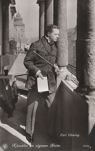 Carl Clewing, At Home