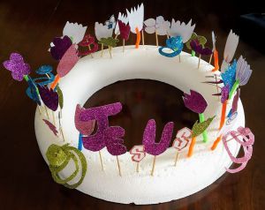 Lent, Amy Boucher Pye, The Living Cross:Exploring God's Gift of Forgiveness and New Life, fasting, Easter, Bible, New Testament, Old Testament