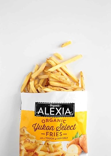 Vegetarian Chili Cheese Fries made with Alexia from The Fauxmartha
