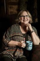 https://3.bp.blogspot.com/-E3_L0BAtGxw/WcmXIFcfJoI/AAAAAAAAB-4/PQPHpzGetEAvPE8paR8NRHvIPEnPprBpwCLcBGAs/s200/rhonda_frankhouser_novel_author_mother_wife_rio_bravo_country_club_headshot_portraits_by_cassia_karin_lux_aeterna_photography-8.jpg