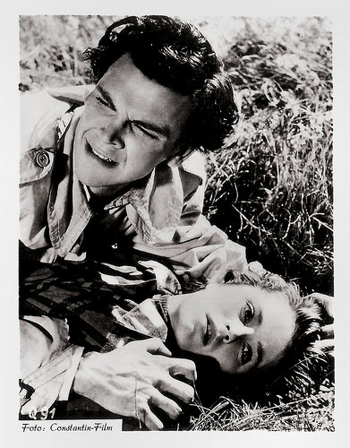 Ulla Jacobsson and Folke Sundquist in Hon dansade en sommar (1951)
