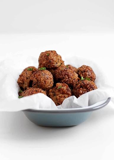 Vegetarian Swedish Meatballs from The Fauxmartha