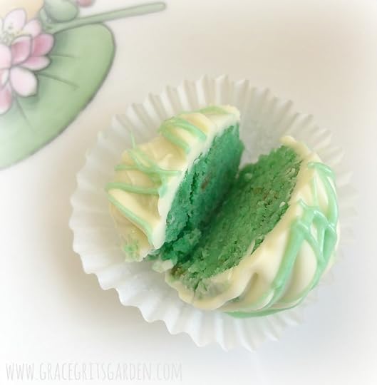 cake balls for St. Patrick's Day