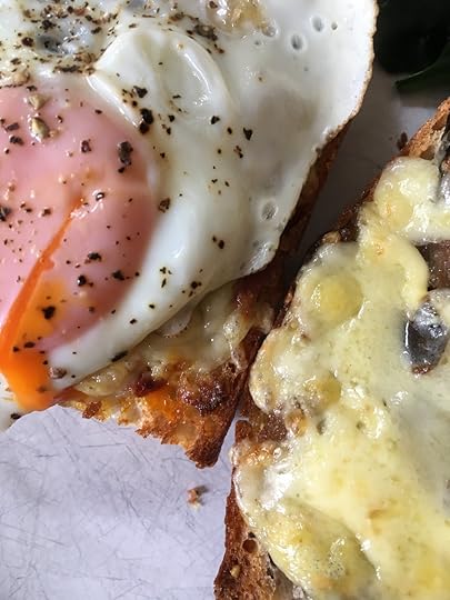 chilli-cheese-toast-fried-egg