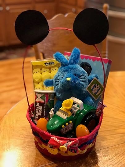 MICKEY MOUSE EASTER BASKET| ALYSON RAYNES