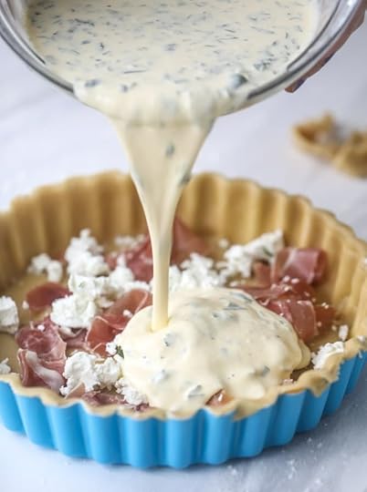 prosciutto, herb & goat cheese quiche I howsweeteats.com #quiche #goatcheese #brunch #prosciutto #breakfast