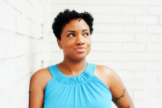 Shanon Lee Headshot 1.jpg