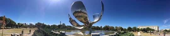 Floralis Generica