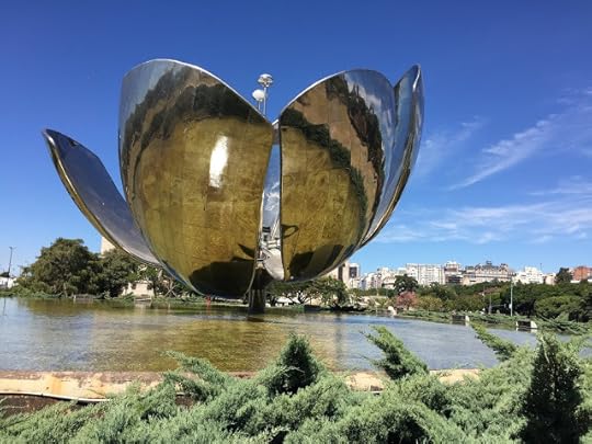 Floralis Generica