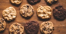 baking-cookies-picture-id857898050