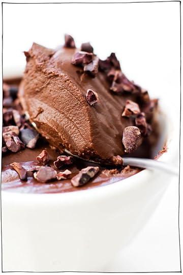 50 Easy Vegan Recipes for Beginners! Breakfast, snacks, mains, and desserts. All super easy and quick. Perfect for new cooks and new vegans. #itdoesnttastelikechicken #veganrecipes #vegan #easyvegan