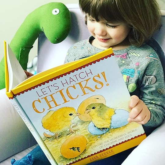 https://thebabybookwormblog.wordpress.com/2018/04/09/lets-hatch-chicks-explore-the-wonderful-world-of-chickens-and-eggs-lisa-steele/