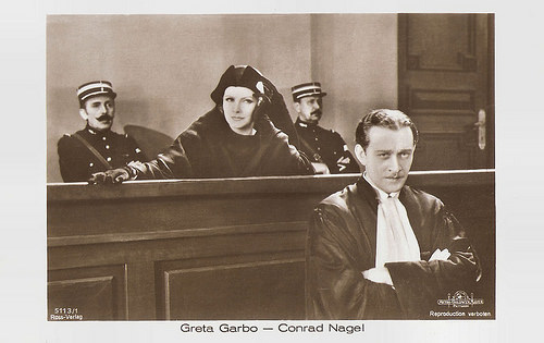 Greta Garbo and Conrad Nagel in The Kiss (1929)