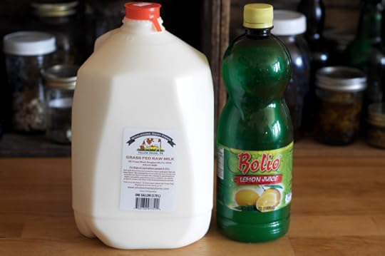 Milk and lemon juice for homemade paneer cheese