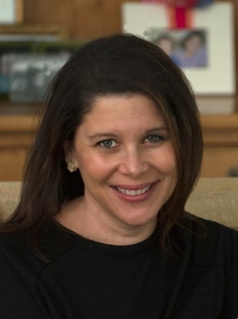  Lynda Cohen Loigman;&nbsp;photo credit: Randy Matusow 