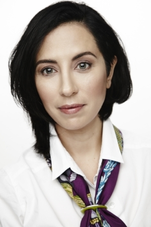  Aline Ohanesian 