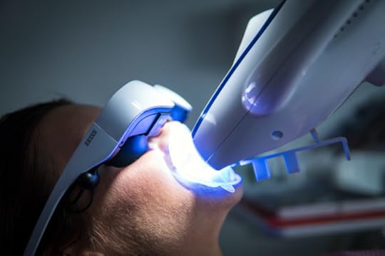 merilin-taimre-paljas-porgand-blogi-tervis-hambad-hambaarst-sanare-hambakliinik-hammas-32-sonicare-philips-tarkusehambad-näo-lõualuu-kirurgia-valgendamine-sooda-pärli-pesu