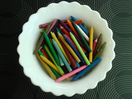 How to make recycled crayon hearts. #kidscrafts #crayon #recycle #summercamp #multicolor