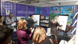 2 illustrators at the 2018 Bologna Children's Book Fair go head to head in illustrations a new manuscript.