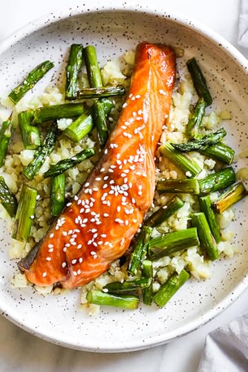 Baked Honey-Teriyaki Salmon and Asparagus with Cauliflower Rice, this 15-minute dinner is not just tasty, it's also good for you!