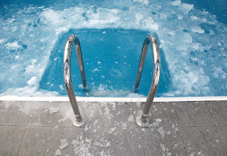 inline_Cold Water Therapy.jpeg